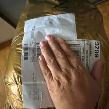 Doğum Günü Hediyesi Fiyaskosu: Özensiz Sunum ve Hayal Kırıklığı