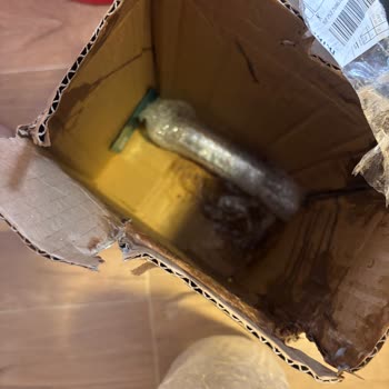 Hepsiburada'dan Aldığım Şampuanlar Sorunlu Geldi ve Çözüm Süreci Yetersiz