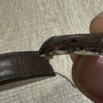 Pahalı Saatin Dayanıksız Kayışı Müşteriyi Hayal Kırıklığına Uğrattı