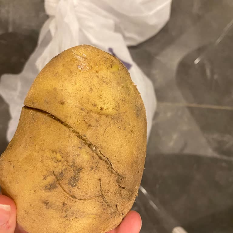 Kırık Patateslerle Gelen Hayal Kırıklığı