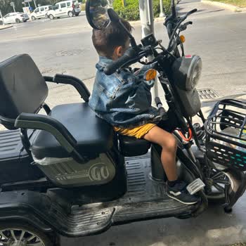 Motolüx Manisa'da Hayal Kırıklığı: Güvenlik ve Hizmet Eksiklikleri