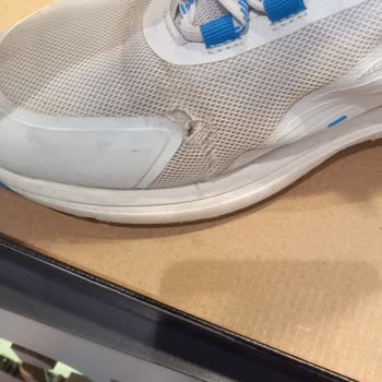 Ürünün Arkasında Durmayan Mağaza: FLO In Street