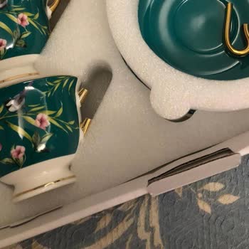 Kırık Fincan ve Yetersiz Müşteri Hizmeti