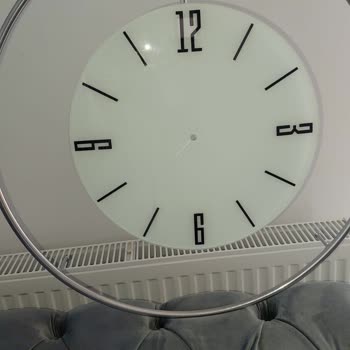 Kırık Saat ve Müşteri Suçlama Sorunu