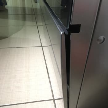 Ankastre setimdeki fırın kapağı sorunu ve servis ilgisizliği