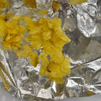 Cips Paketinde Solucan Şoku