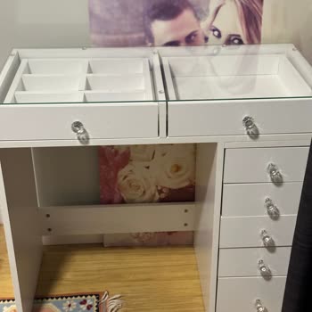 Eksik Ayna Parçası ve İletişim Sorunu