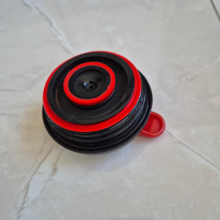 Termos Kapağı Sorunu ve İletişim Eksikliği