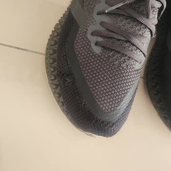 Adidas Ayakkabı Kullanıcı Hatası İddiası ve Mağduriyet