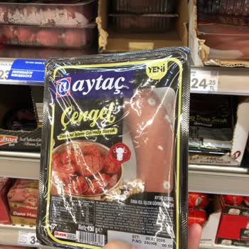 Marketlerde Satılan Sucuklarda Küf Sorunu