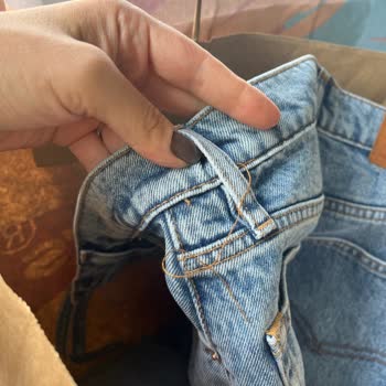 Levi's Üç Kez Gittiğim Mağazada Çözülmeyen Jean Sorunu