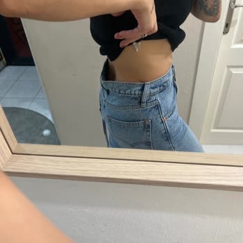 Levi's Üç Kez Gittiğim Mağazada Çözülmeyen Jean Sorunu