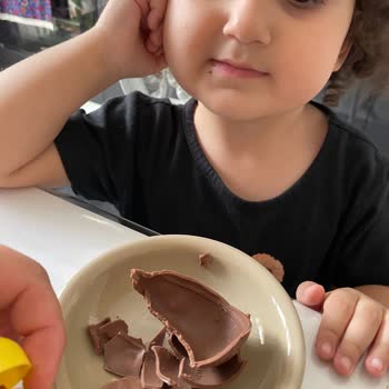 Boş Çıkan Ozmo Sürpriz Yumurta Kızımı Üzdü