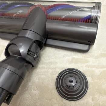 Dyson Süpürge Başlığında Kopan Parça Sorunu!