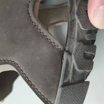 Çatlayan Sandaletler İade veya Değişim Talebi