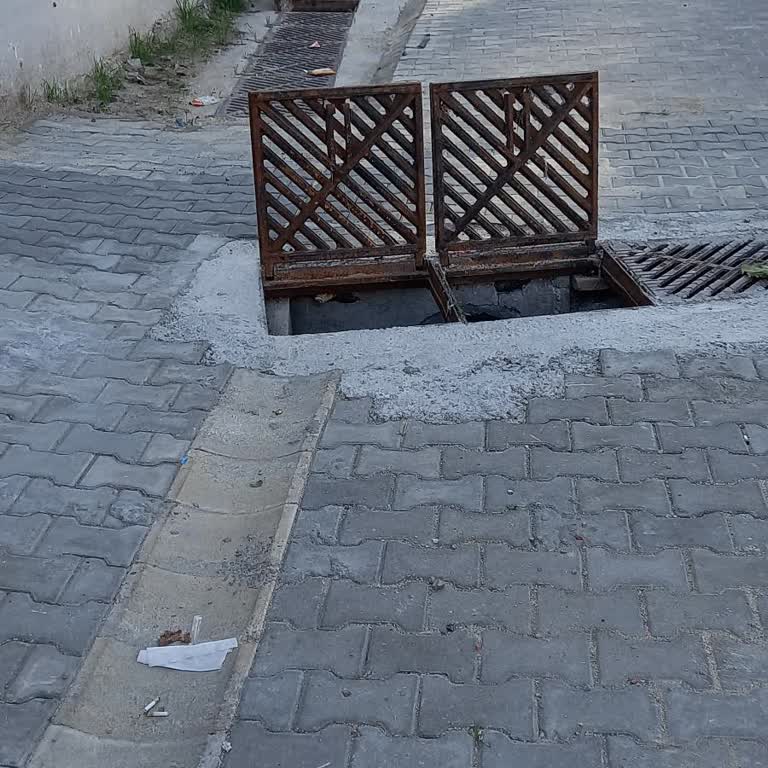 Çorlu'da Yaşam Kalitesini Düşüren Kanalizasyon Kokusu Sorunu
