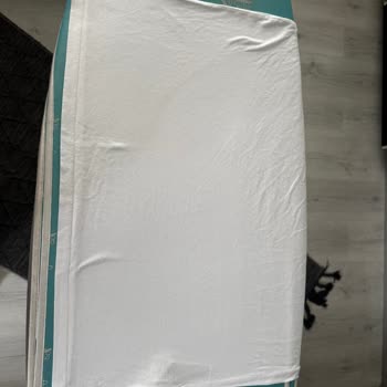 Levis T-shirtlerin Yan Dikiş Sorunu ve Müşteri Hizmeti Eksikliği