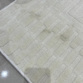 Yeni Halıda Lekeler ve Overlok Sorunu