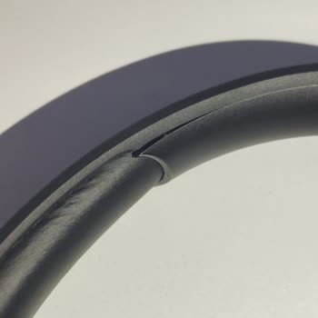 JBL Kulaklıkta Beklenmedik Plastik Açılması