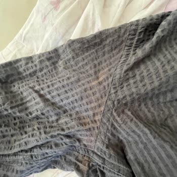 Renk Veren Gömlek İçin İade Sorunu