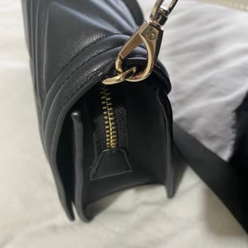 Valentino Çantamda Çözülmeyen Sorun