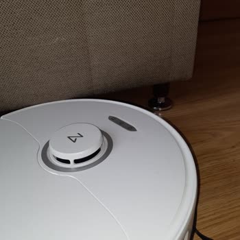 Robot Süpürgeye Engel Olan Baza Ayakları