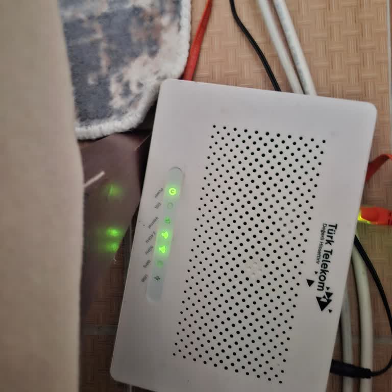 Türk Telekom'un Sürekli İnternet Kesintileri: Müşteri Hizmetlerine Ulaşamama Sorunu