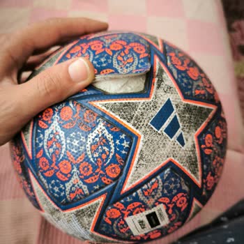 Kalitesiz Futbol Topu ve İade Süreci Sorunu