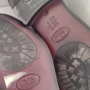 Giyilmiş Ayakkabı Gönderen DS Damat'a Tepki