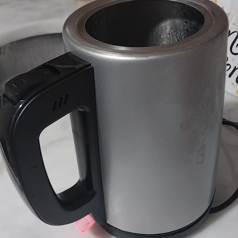 Karaca Teekocher defekt und falsches Gerät nach Reparatur zurückgesendet