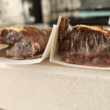 Ülker Alpella Keklerde Küf Şoku!