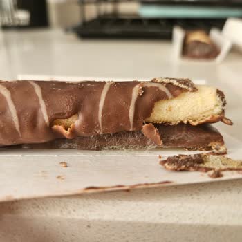 Ülker Alpella Keklerde Küf Şoku!