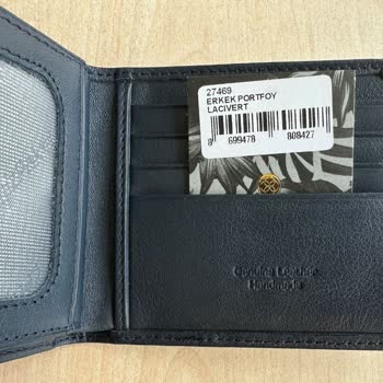 Yanlış Renk ve Boyutta Cüzdan Gönderimi