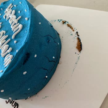 Yanlış Pasta Siparişi ve İlgisiz Şube