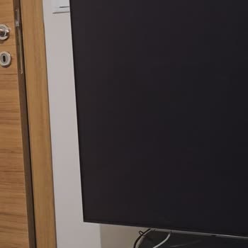 Samsung TV Arızası ve Müşteri Memnuniyetsizliği