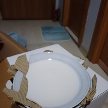 Kırık Tabaklar ve Yetersiz Müşteri Hizmetleri