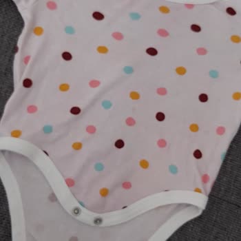 Hediye Body'nin İlk Yıkamada Renk Atması