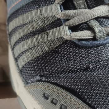 Ayakkabı Dünyası'nda Garanti Hayal Kırıklığı: Skechers Ayakkabımın Sorunu Çözülmedi