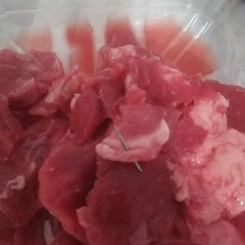 Kuşbaşı Etten Çıkan Çivi Şoku