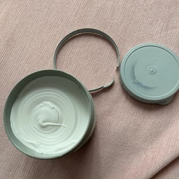 Sudocrem: Крем с волосом внутри