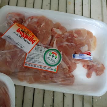 Tarihi Geçmiş Tavuklar ve Çirkin Tutumlar