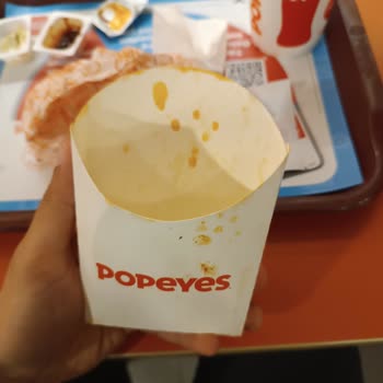 Kullanılmış Kutu Şoku: Popeyes'te Hijyen Sorunu