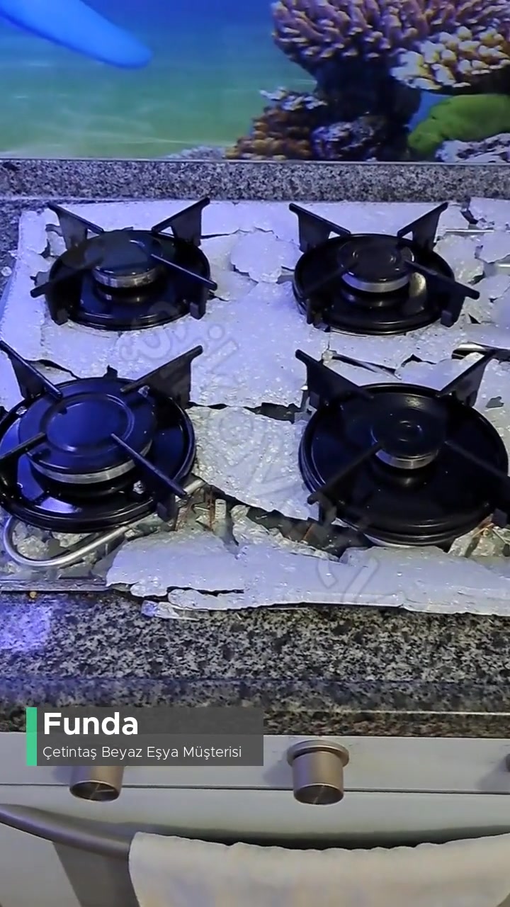 Evii Ocak Camı Patladı! videonun kapak resmi