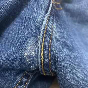Levis Jean Kalitesizliği ve Müşteri Hizmetleri Sorunu