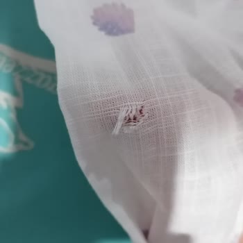 Delikli Gömlek ve İletişim Sorunları
