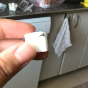 Üründe Jilet Tehlikesi: Müşteri Güvenliği İhmal Ediliyor