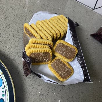 Son Kullanma Tarihi Geçmemiş Bisküvide Beyaz Lekeler Şoku