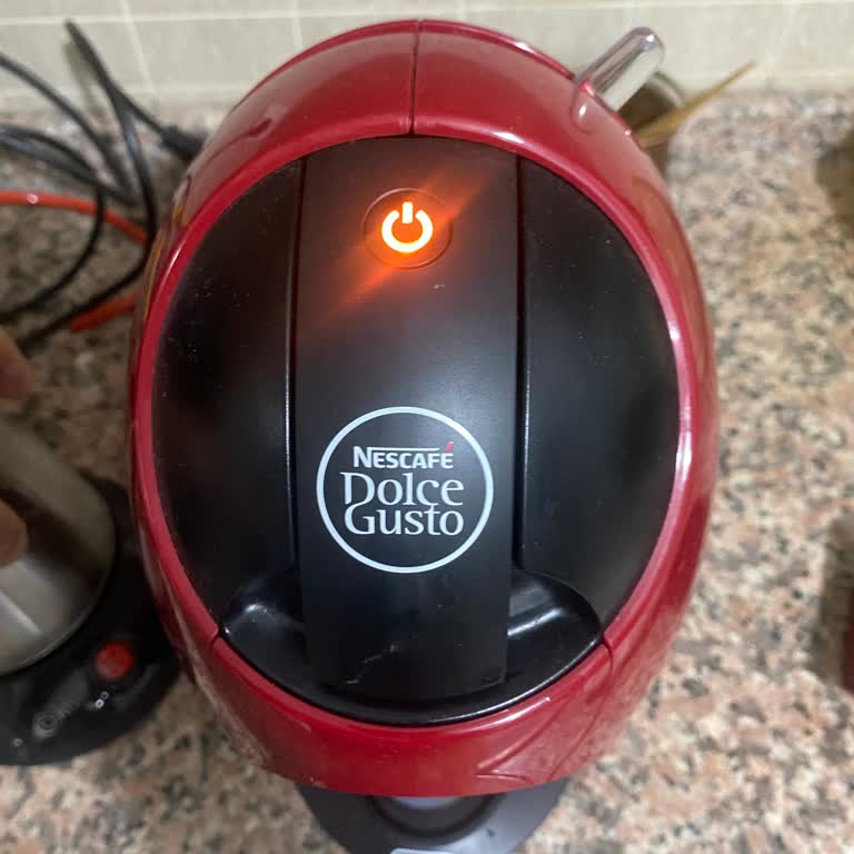 Nescafe Dolce Gusto makinesi turuncu ışık sorunu
