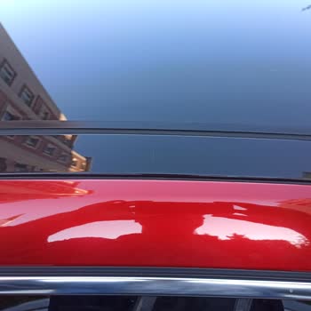 Peugeot 508 açılır tavan çıtasındaki kronik çatlak sorunu