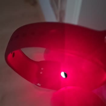 Xiaomi Smart Band 8 Sensör Işığı Sorunu!